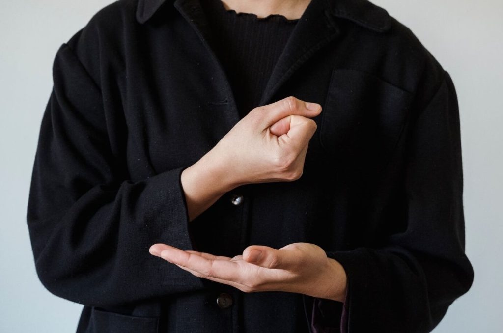 learn british sign language