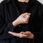 Learn British Sign Language: Tips for Effective Communication with the Deaf Community